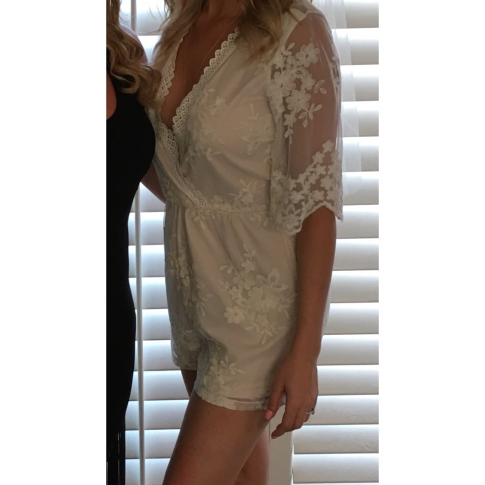 Lace Cream Romper